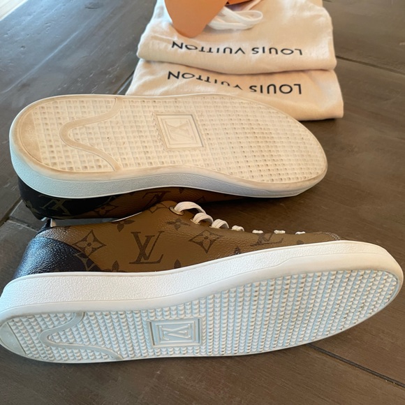 Louis Vuitton Monogram Reverse Canvas Sneakers - Picture 5 of 8